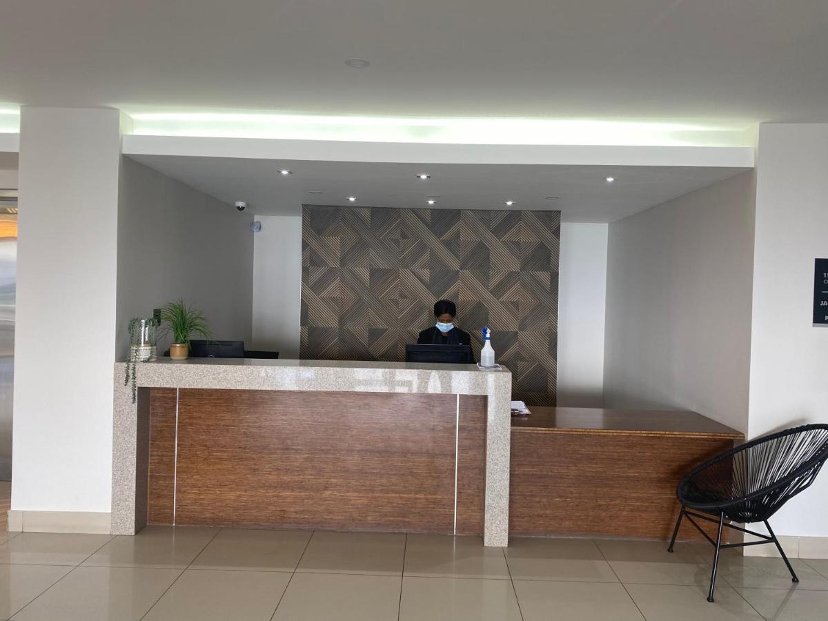 Kennaway Hotel イースト・ロンドン エクステリア 写真